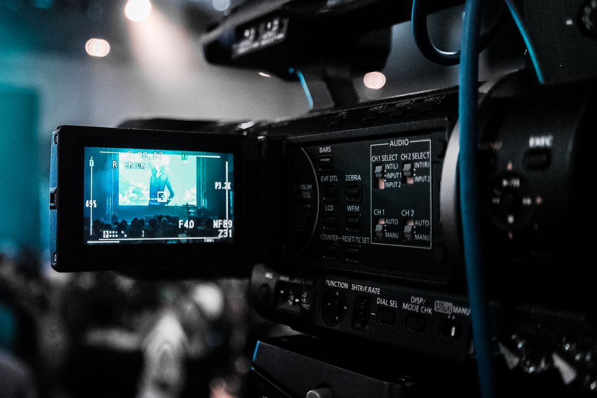 Servizio di Produzione Video e Pubblicità AI